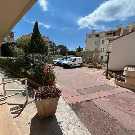 Апартаменты Cosy A Cote Le Port@promenade Ницца