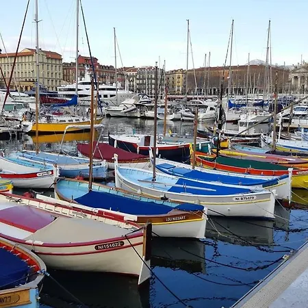 Апартаменты Cosy A Cote Le Port@promenade